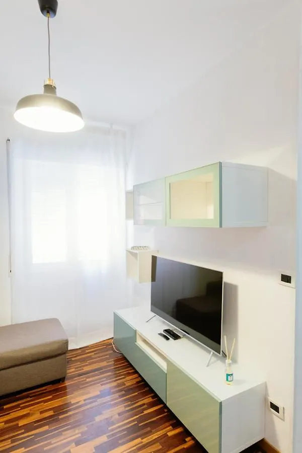 Casa Kalimera Moderna Attrezzata E Vicino Alla Metro Ρώμη Διαμέρισμα