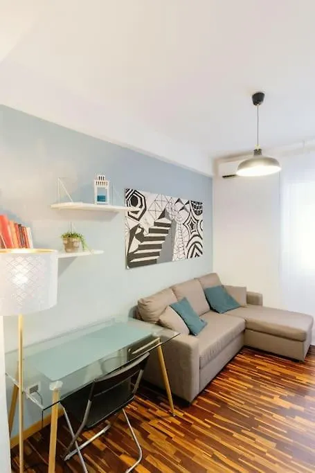 Casa Kalimera Appartamento Vicino Metro A Turistica Rome Apartment